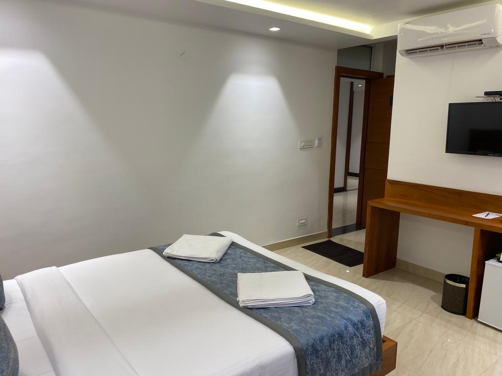 Room Image 2